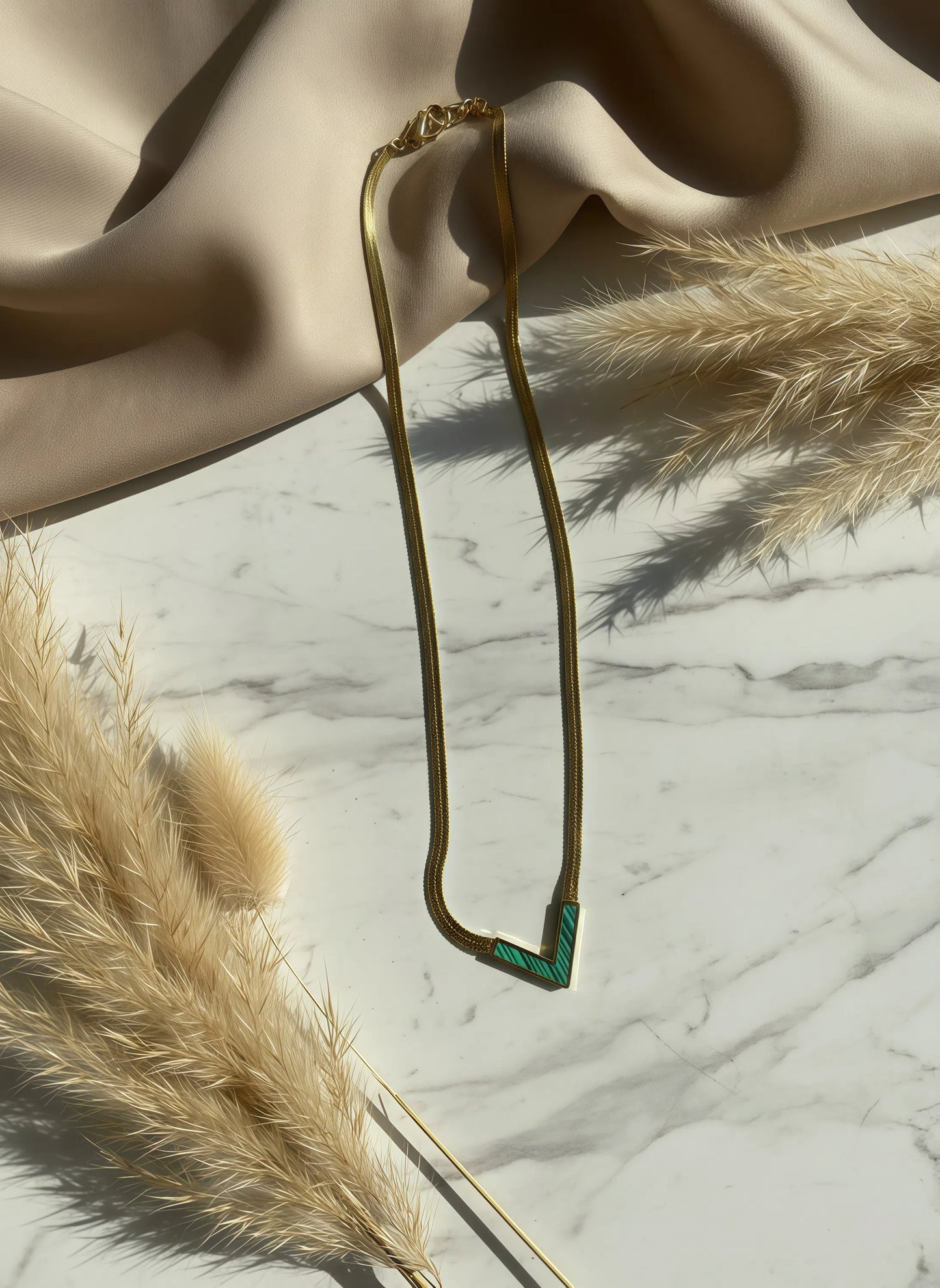 The Green Arrow necklace