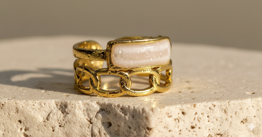 Pearl band ring