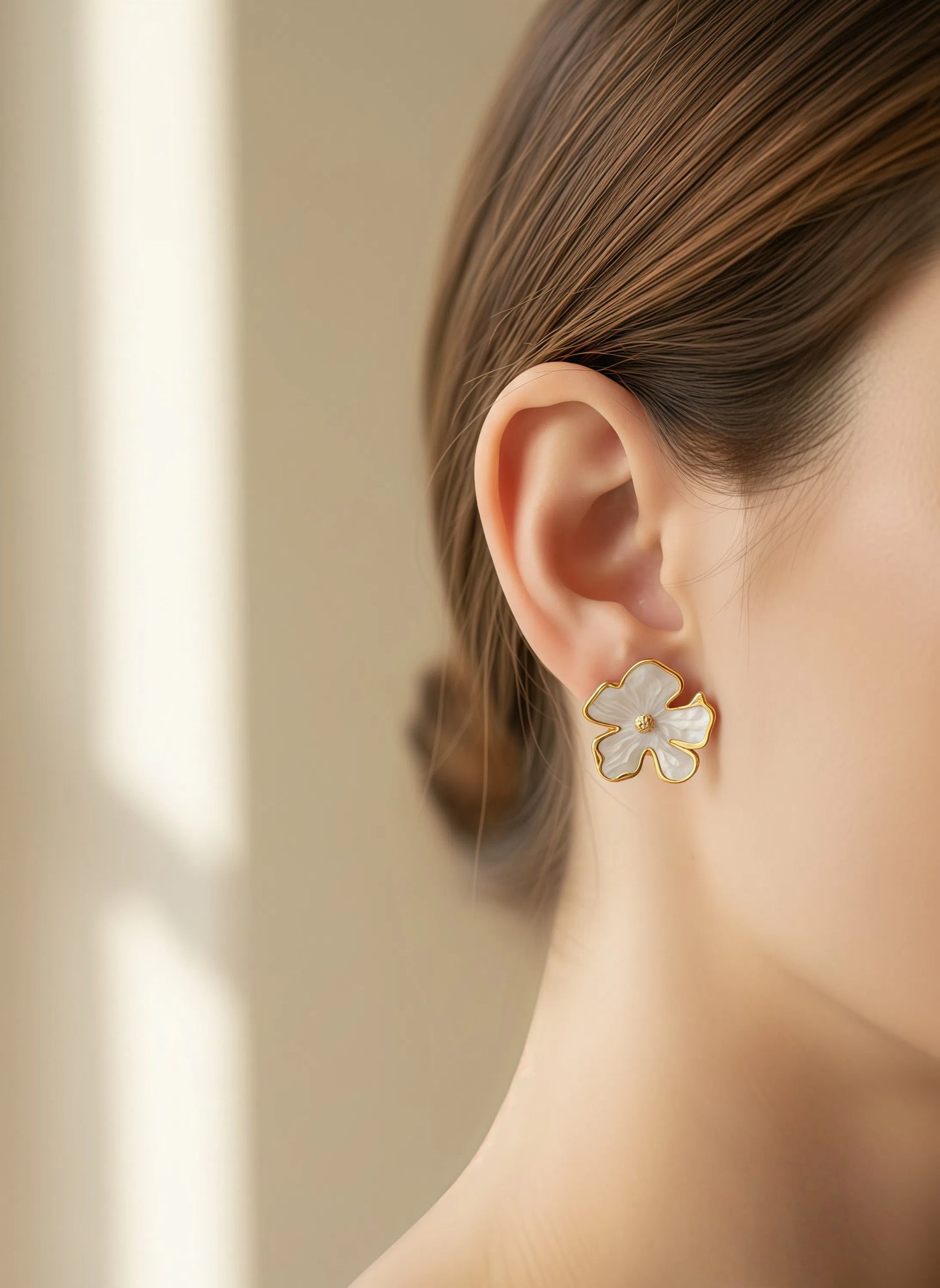 Pearl Flower Earring